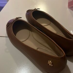 Ralph lauren jayna flippers deep tan size 9 brand new with tags leather